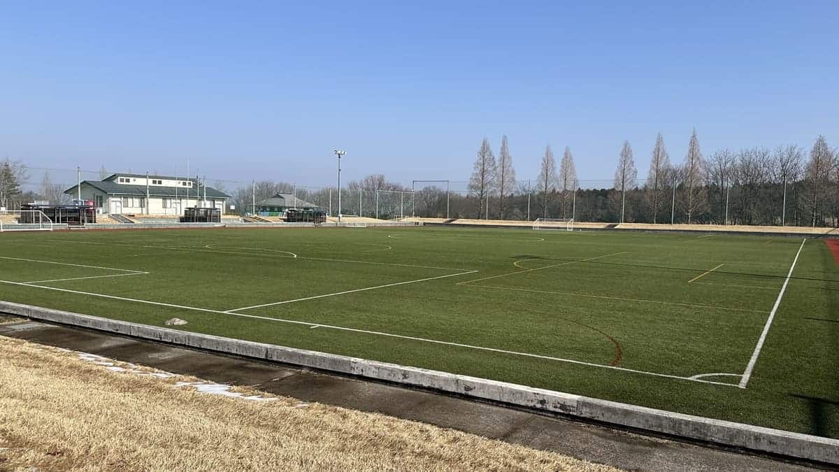愛宕山公園人工芝サッカー場