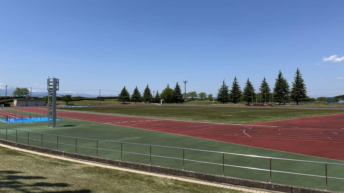 角田市陸上競技場