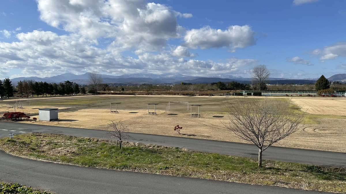 鳴瀬川中新田緑地都市公園（あゆの里スポーツ公園運動場）